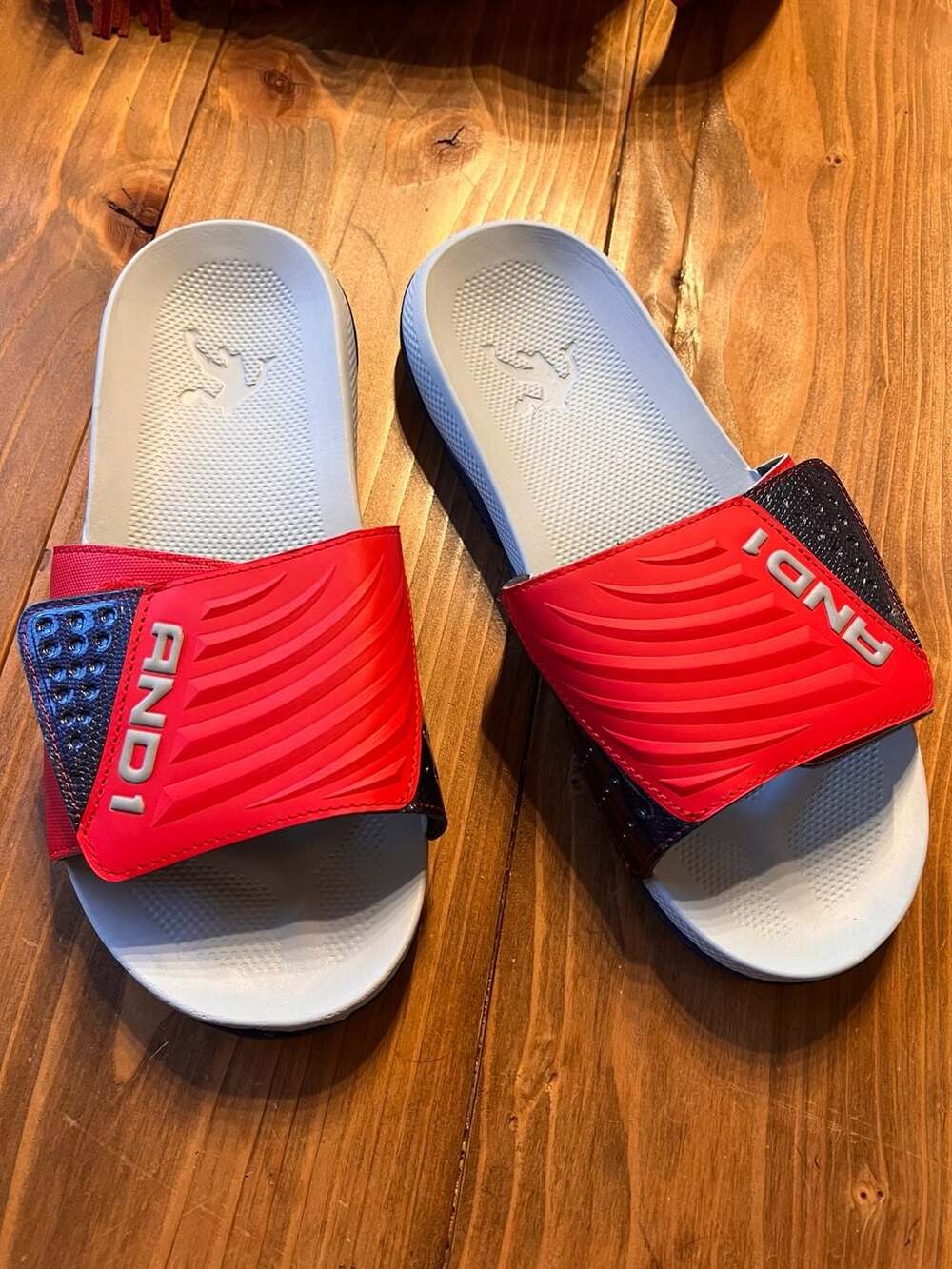 AND1 Men's Adjustable Athletic Sport Slides Red/Black/White size 11 EUC